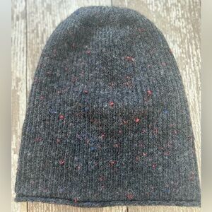 Madewell Charcoal Speckled Beanie (red & blue speckled) one size Unisex